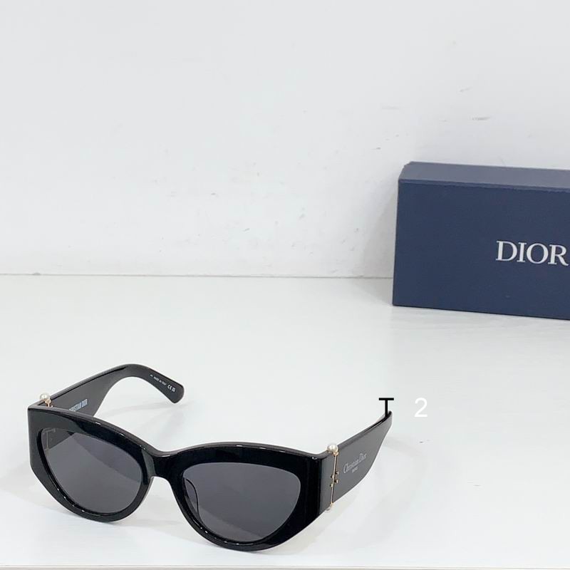 Dior 0423 56 19 135 b02