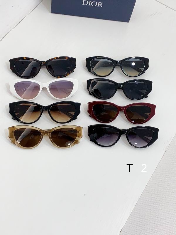 Dior GlowB11 53 16 140 b09