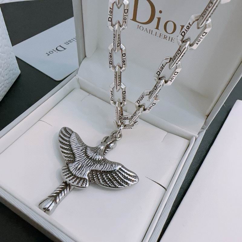 Dior Necklace 03lyh132 (3)