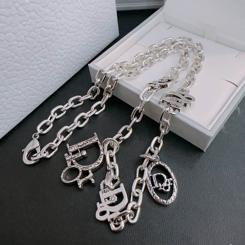 Dior Necklace 03lyh137 (5)