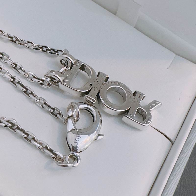 Dior Necklace 03lyh143 (3)