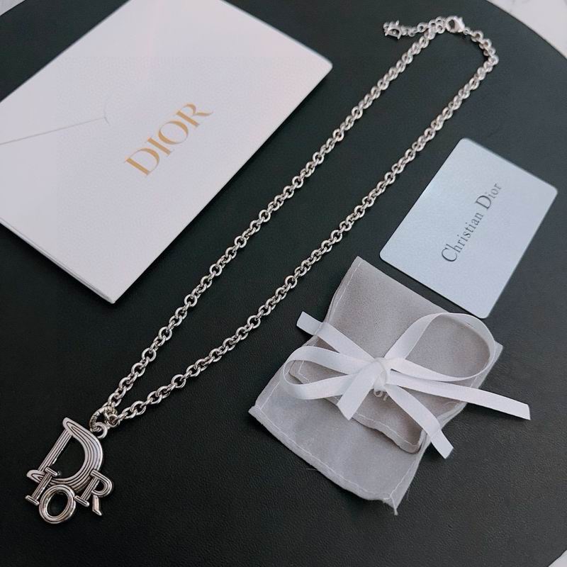 Dior Necklace 03lyh160 (2)