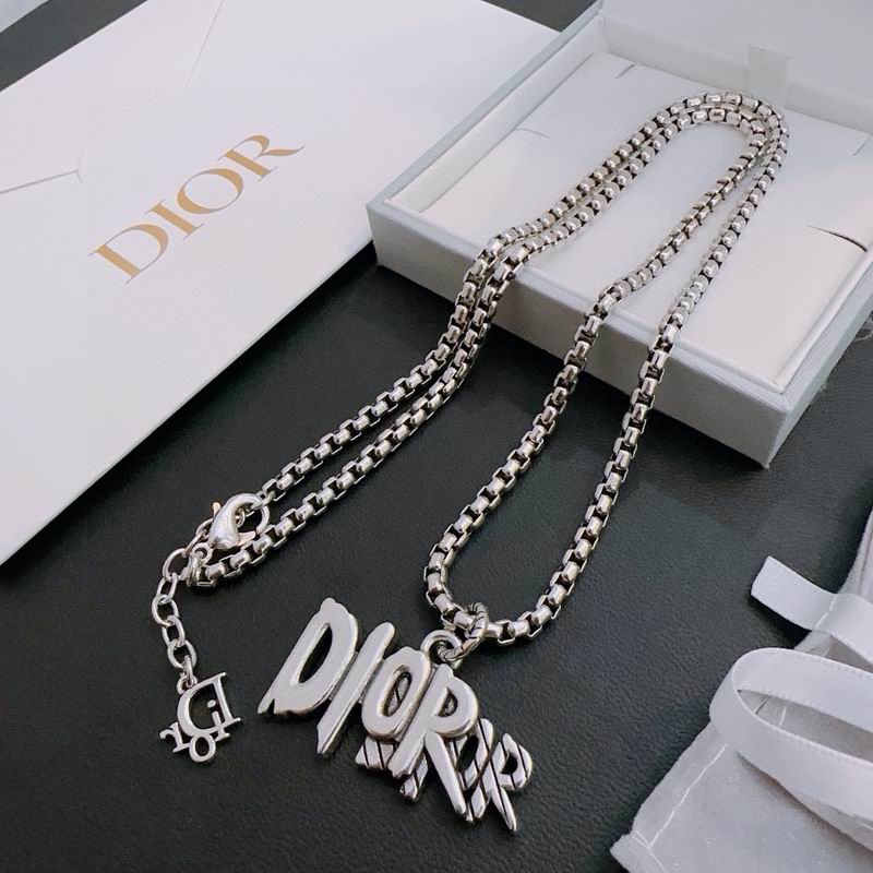 Dior Necklace 03lyh161 (1)