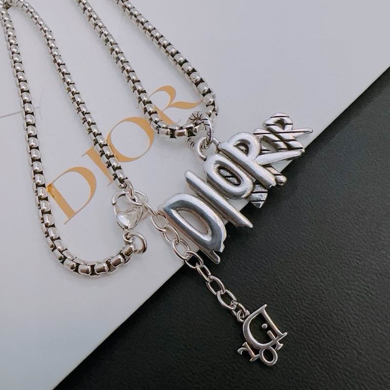 Dior Necklace 03lyh161 (2)