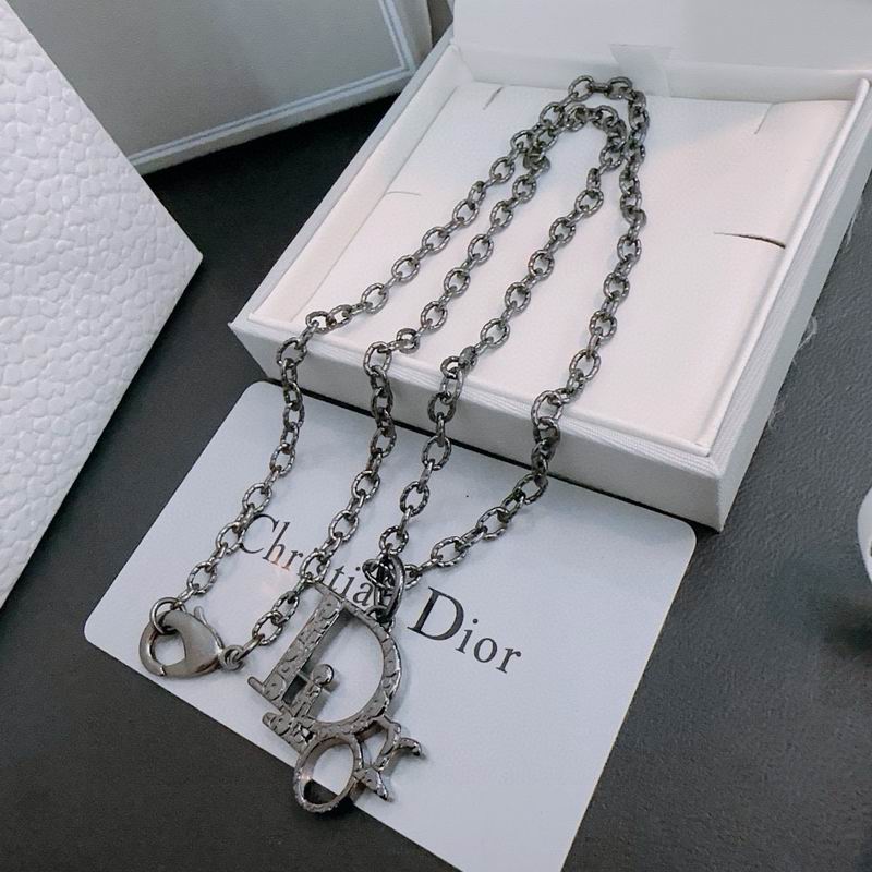 Dior Necklace 03lyh187 (4)