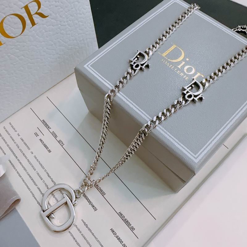 Dior Necklace 03lyh217 (3)