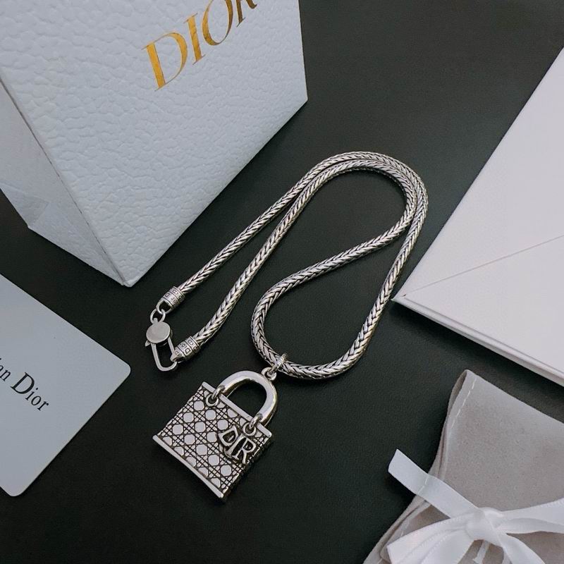 Dior Necklace 03lyh229 (5)