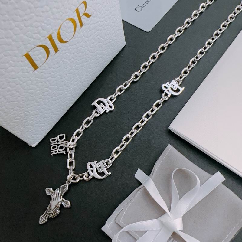 Dior Necklace 03lyh239 (4)