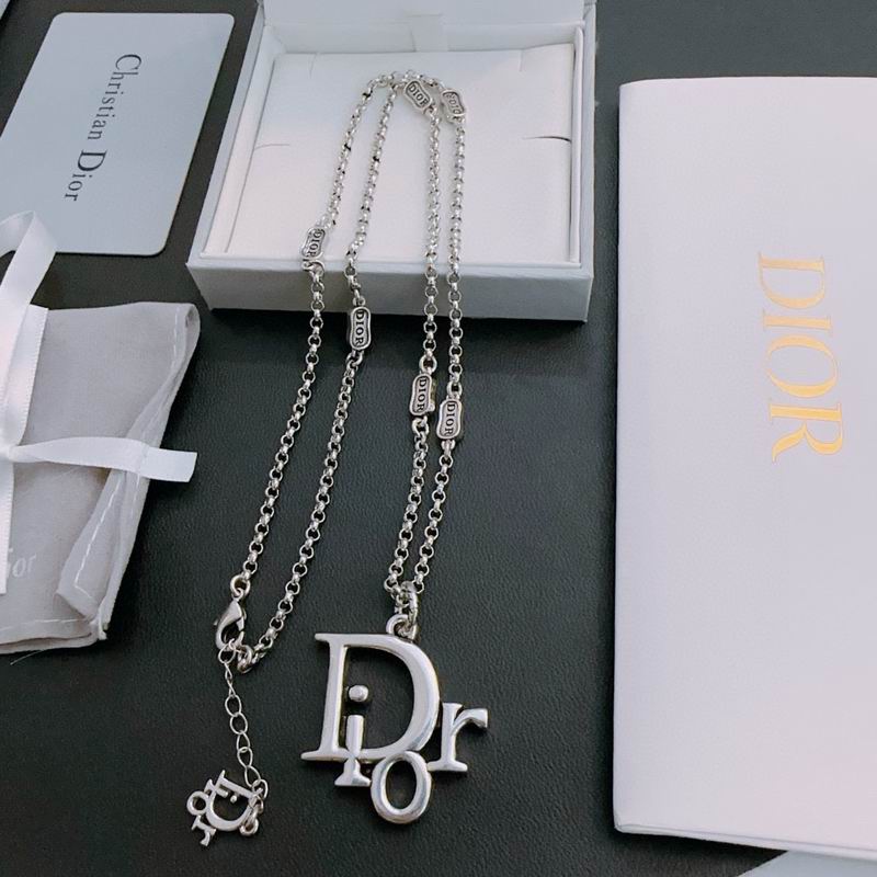 Dior Necklace 03lyh247 (6)