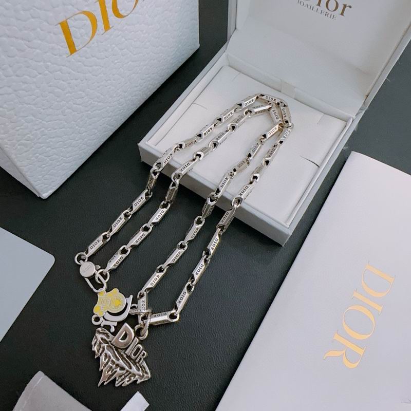 Dior Necklace 03lyh271 (4)