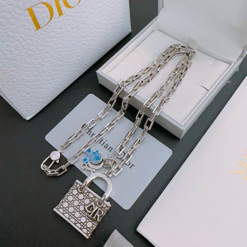 Dior Necklace 03lyh272 (3)