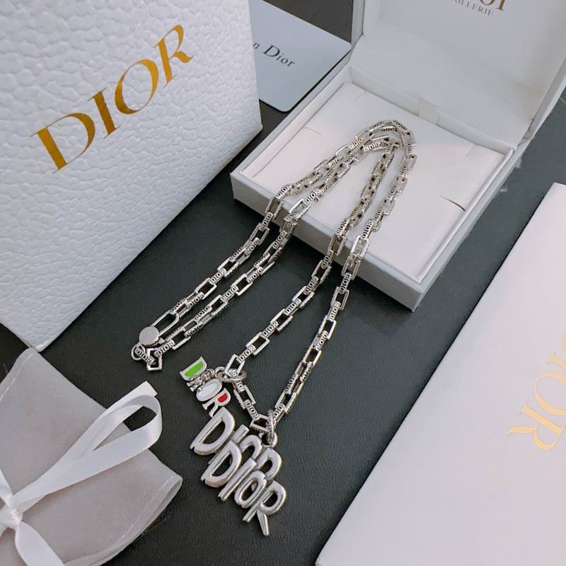Dior Necklace 03lyh274 (3)