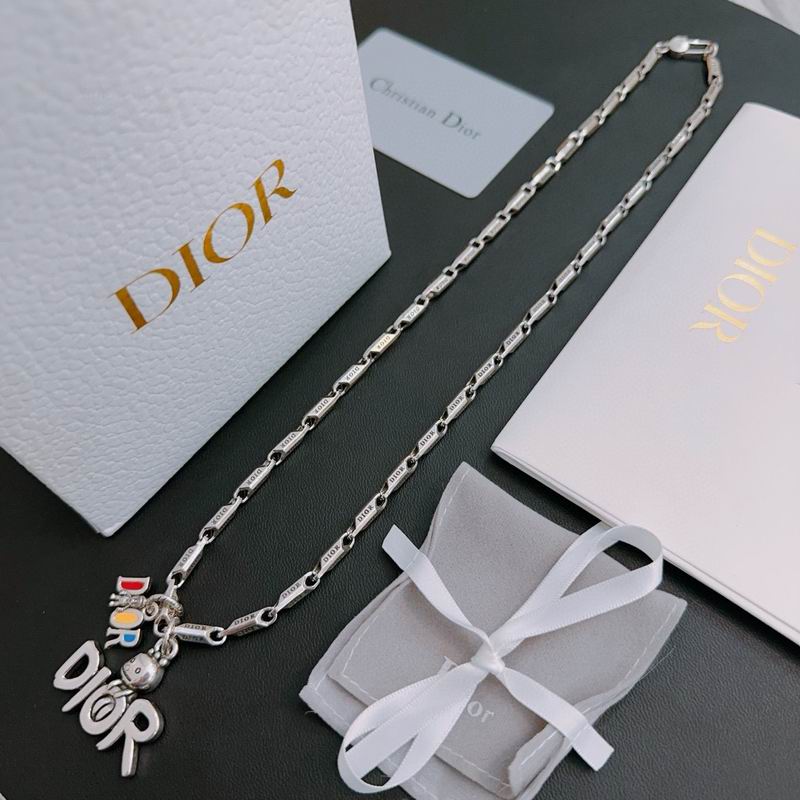 Dior Necklace 03lyh275 (2)