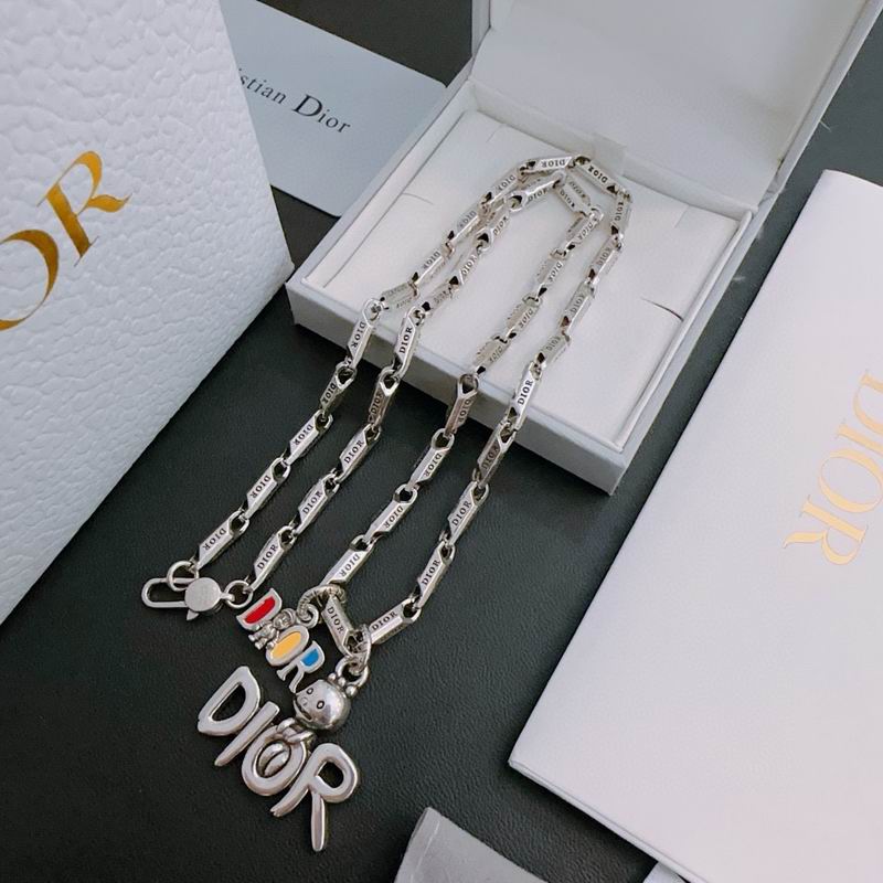Dior Necklace 03lyh275 (5)