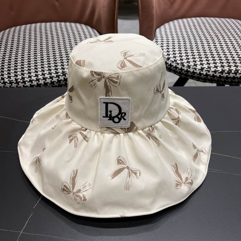 Dior hat (190)
