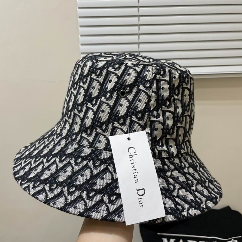 Dior hat dx (23)