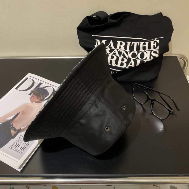 Dior hat dx (4)