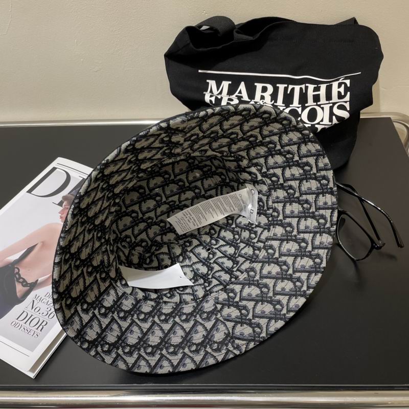 Dior hat dx (7)