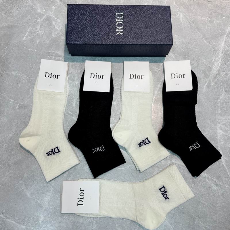 Dior socks QY (2)