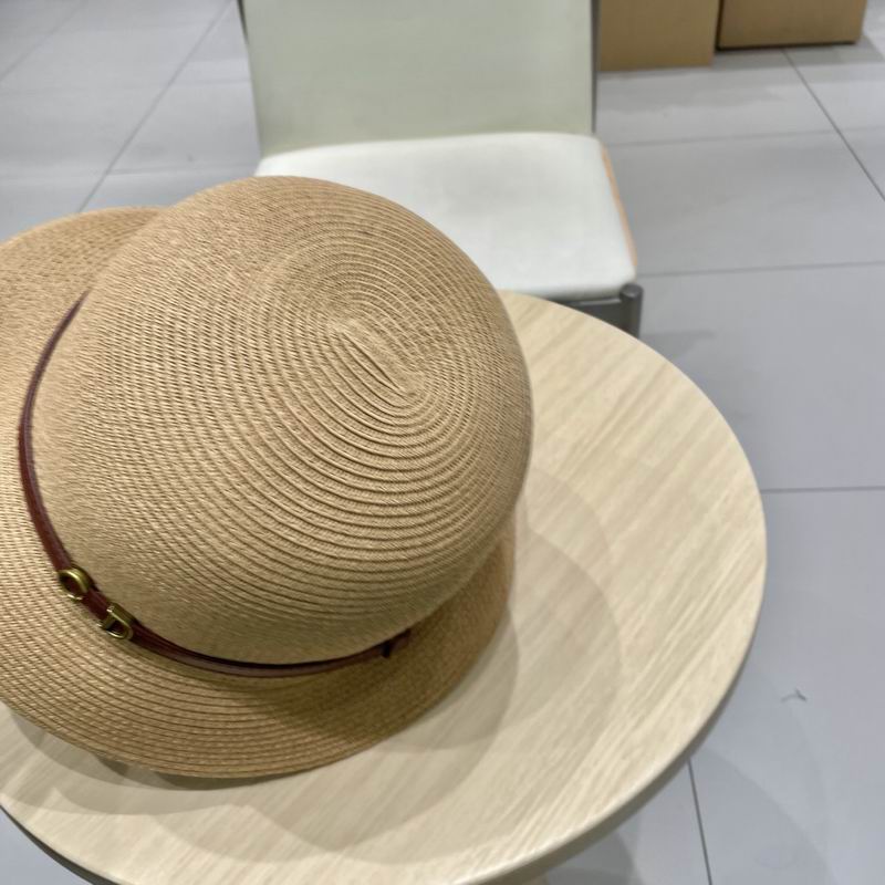 Dior top hat (100)