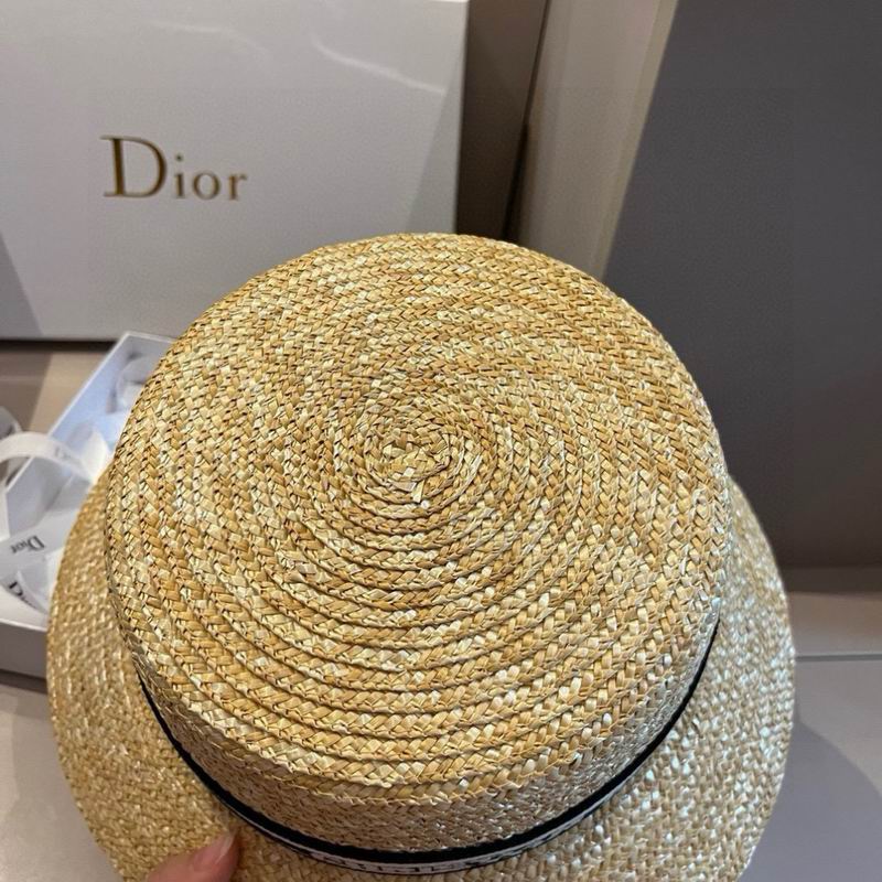 Dior top hat (12)
