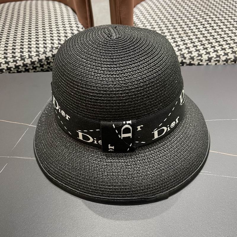 Dior top hat (120)
