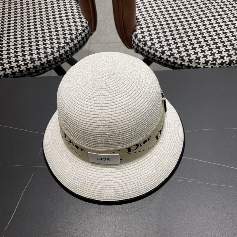 Dior top hat (134)