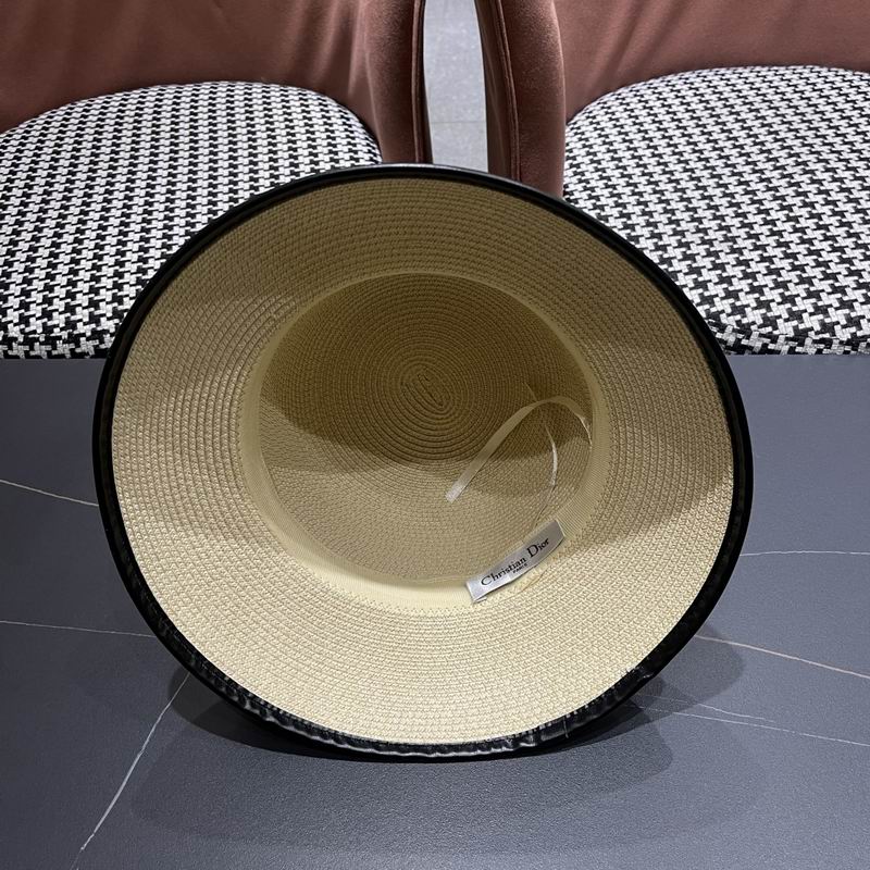 Dior top hat (138)