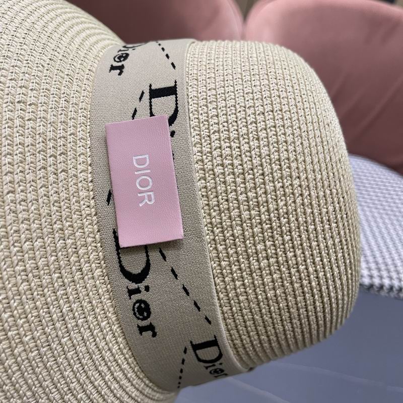 Dior top hat (139)