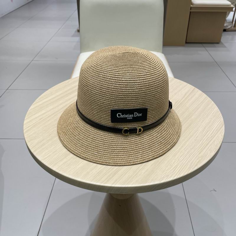 Dior top hat (160)
