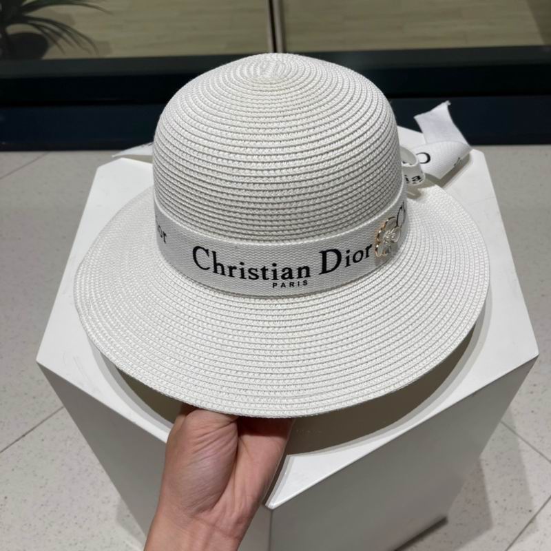 Dior top hat (214)