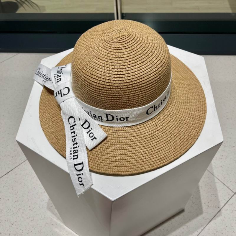 Dior top hat (225)