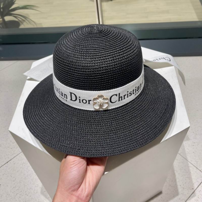 Dior top hat (230)