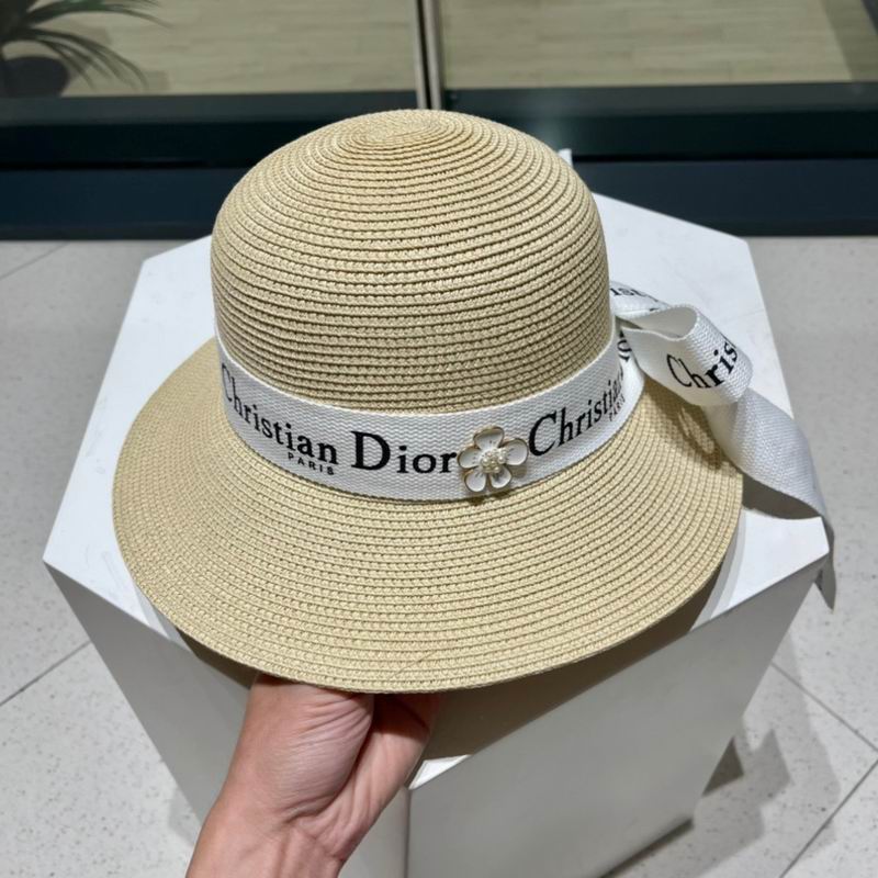 Dior top hat (240)