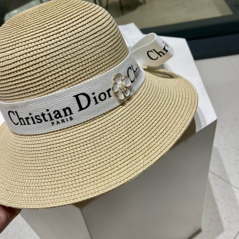 Dior top hat (242)