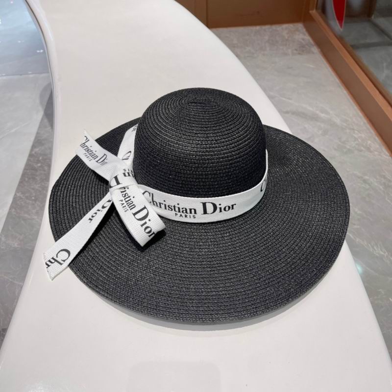 Dior top hat (265)