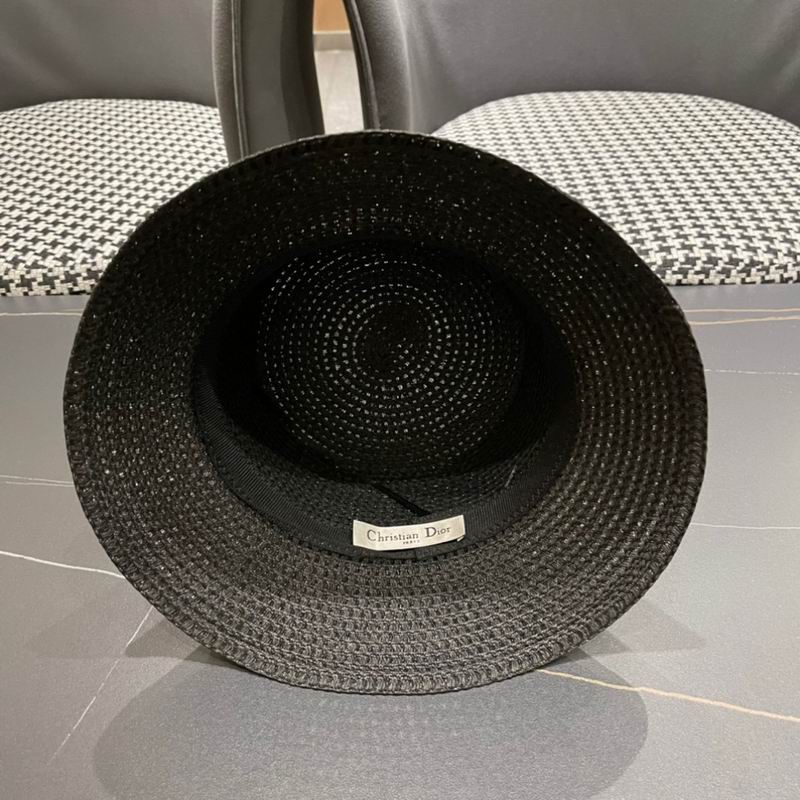 Dior top hat (340)