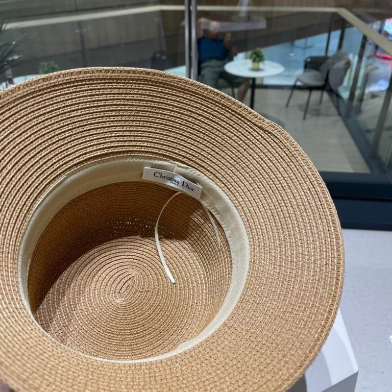 Dior top hat (364)