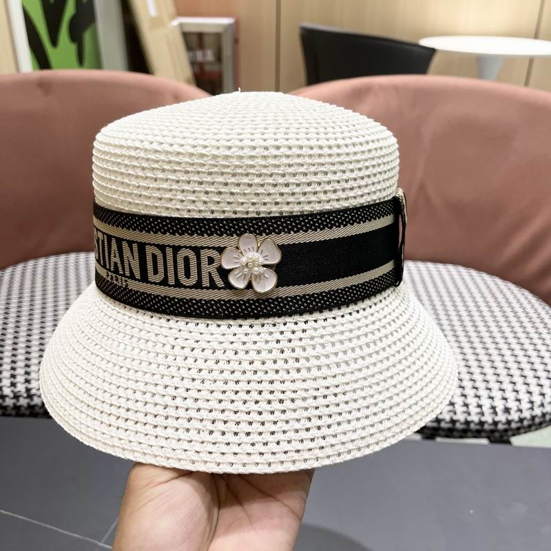 Dior top hat (52)