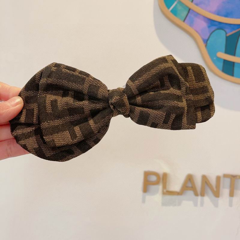 Fendi Hairpin hh (2)