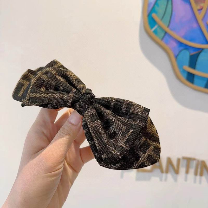 Fendi Hairpin hh (3)