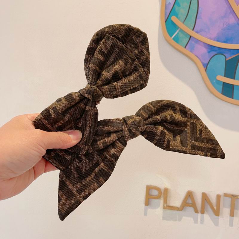 Fendi Hairpin hh (6)