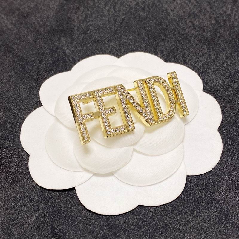 Fendi brooch 03yxh12 (2)