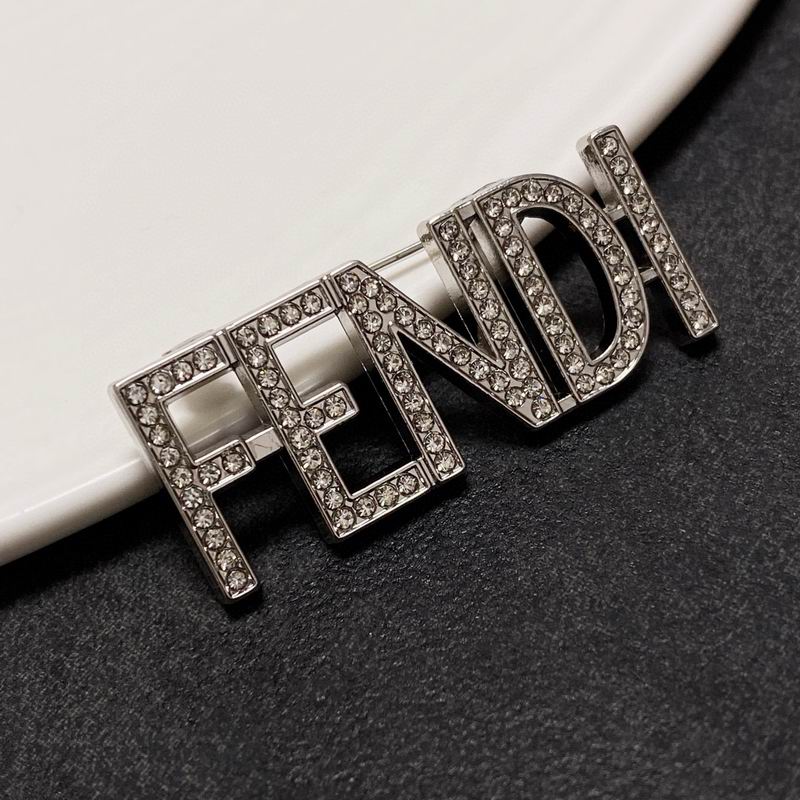 Fendi brooch 03yxh12 (5)