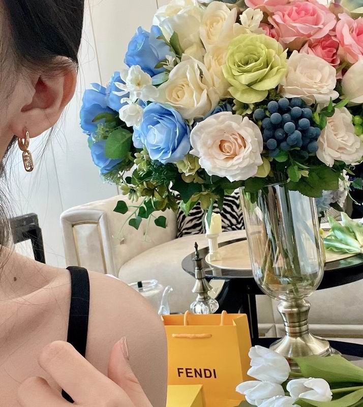 Fendi earring 03yxh36 (8)