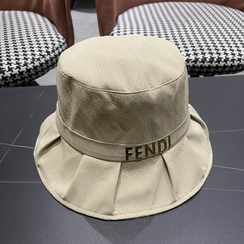 Fendi hat (20)