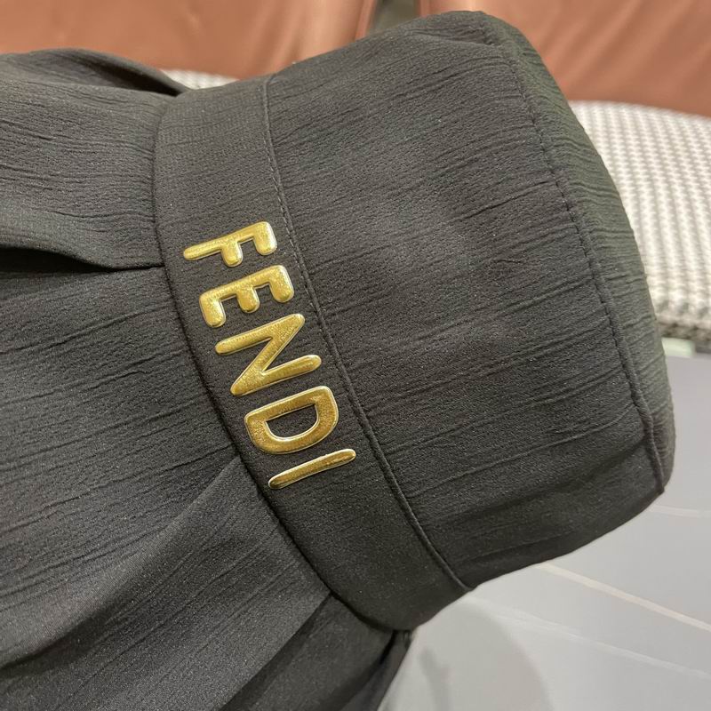 Fendi hat (4)