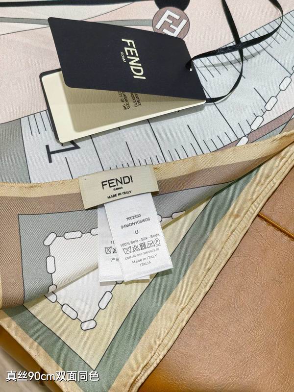 Fendi silk Scarf 90X90cm E27 (7)