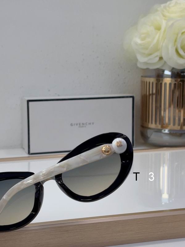 Givenchy GV60017U 51 22-142 c08