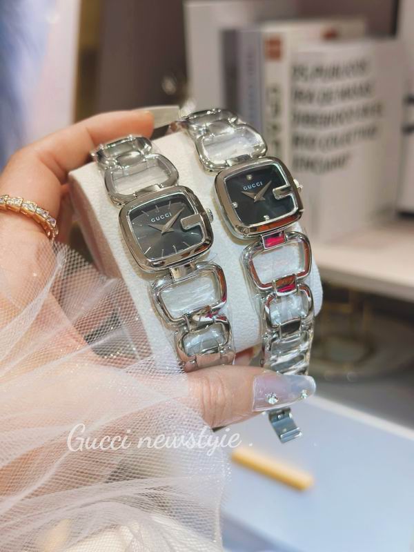 Gucci 24X22.5mm 107 (15)